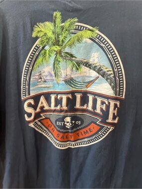 Salt Life Men's Long Sleeve Pocket Tee in Navy with Tropical Palm Graphic